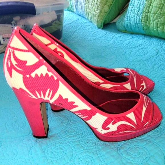 Delman Shoes - Open toe pink & white ladies heels